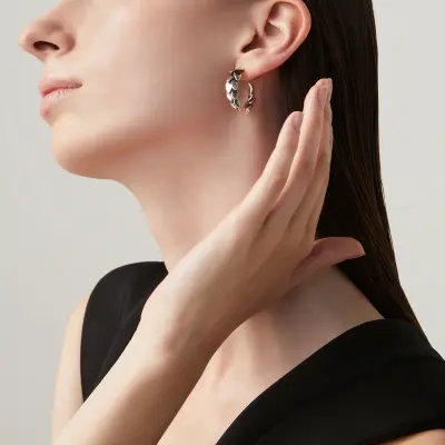 Skin Hoop Earrings עגילים כסף