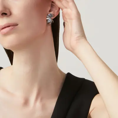 Skin Earrings עגילים כסף