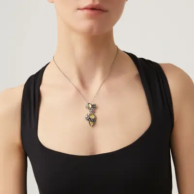 Yellow Daisy Pendant שרשרת כסף