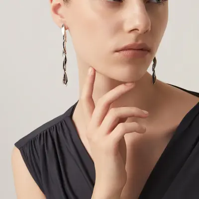 Daphne Drop Earrings עגילים כסף