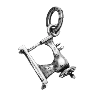 SEWING MACHINE CHARM  תליון כסף