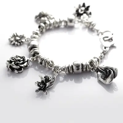 ORANGE BLOSSOM CHARM תליון כסף