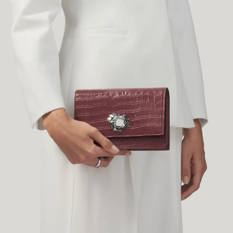 6L0027C02L03000_Z_06